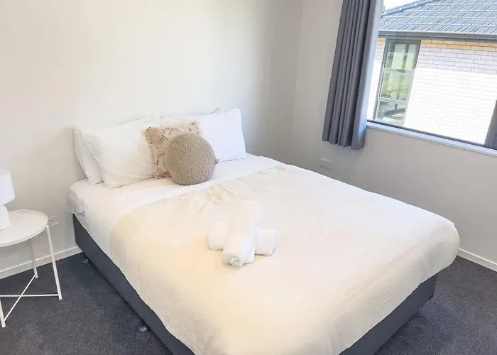 Peaceful 5 Bedrooms Retreat * Rotorua